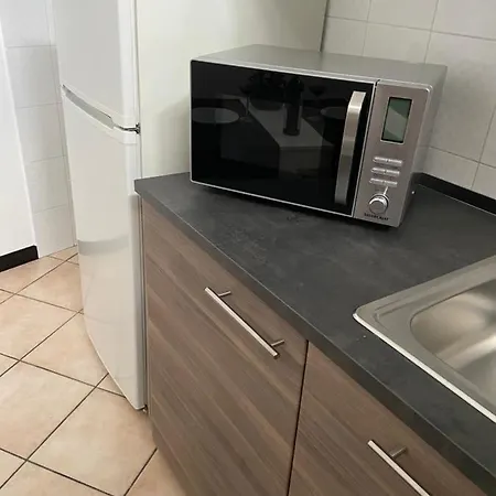 Be Happy Apartment *