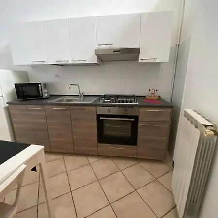 Be Happy Apartment Monopoli